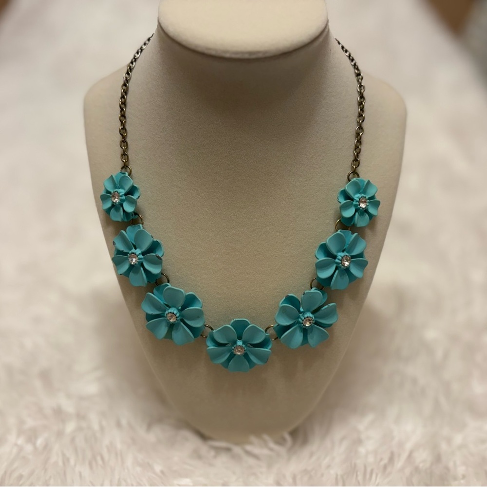 Francesca's Collections Teal Floral Necklace